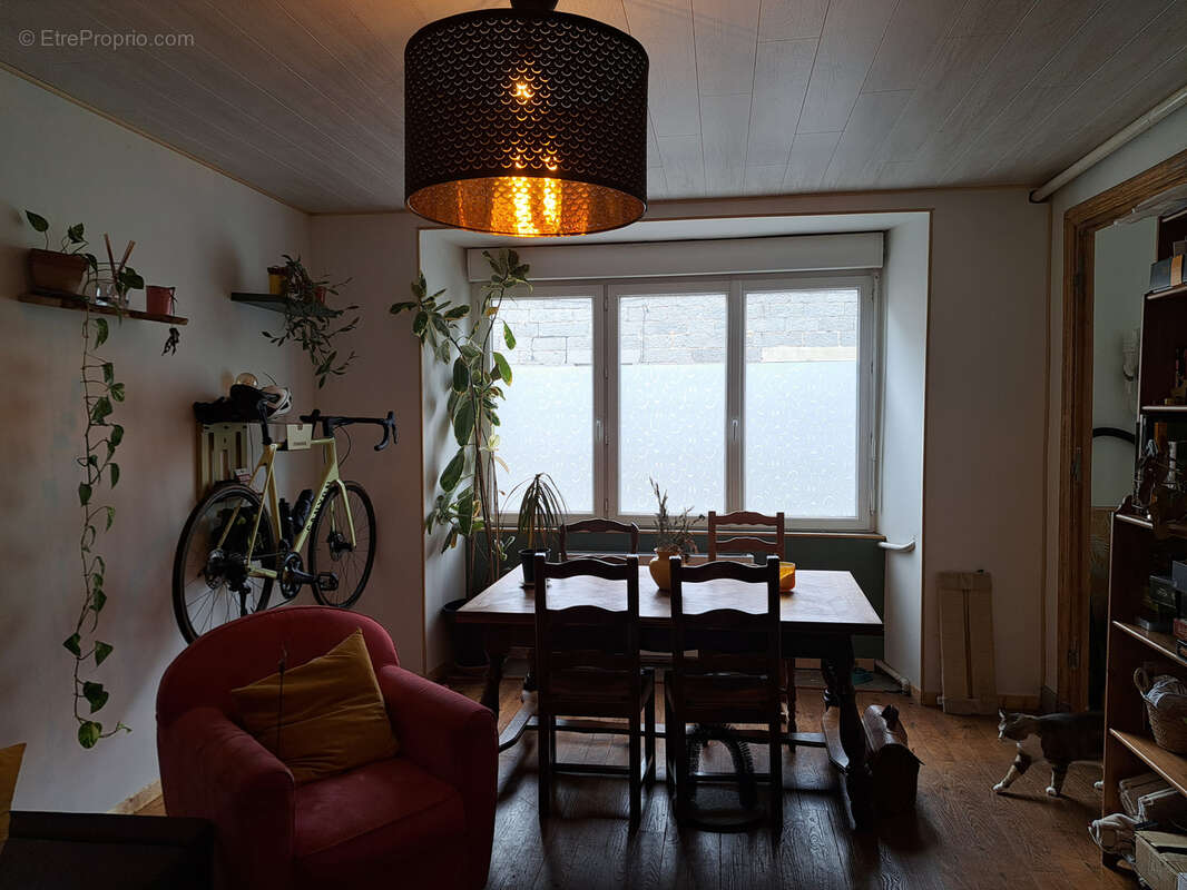 Appartement à MAZET-SAINT-VOY