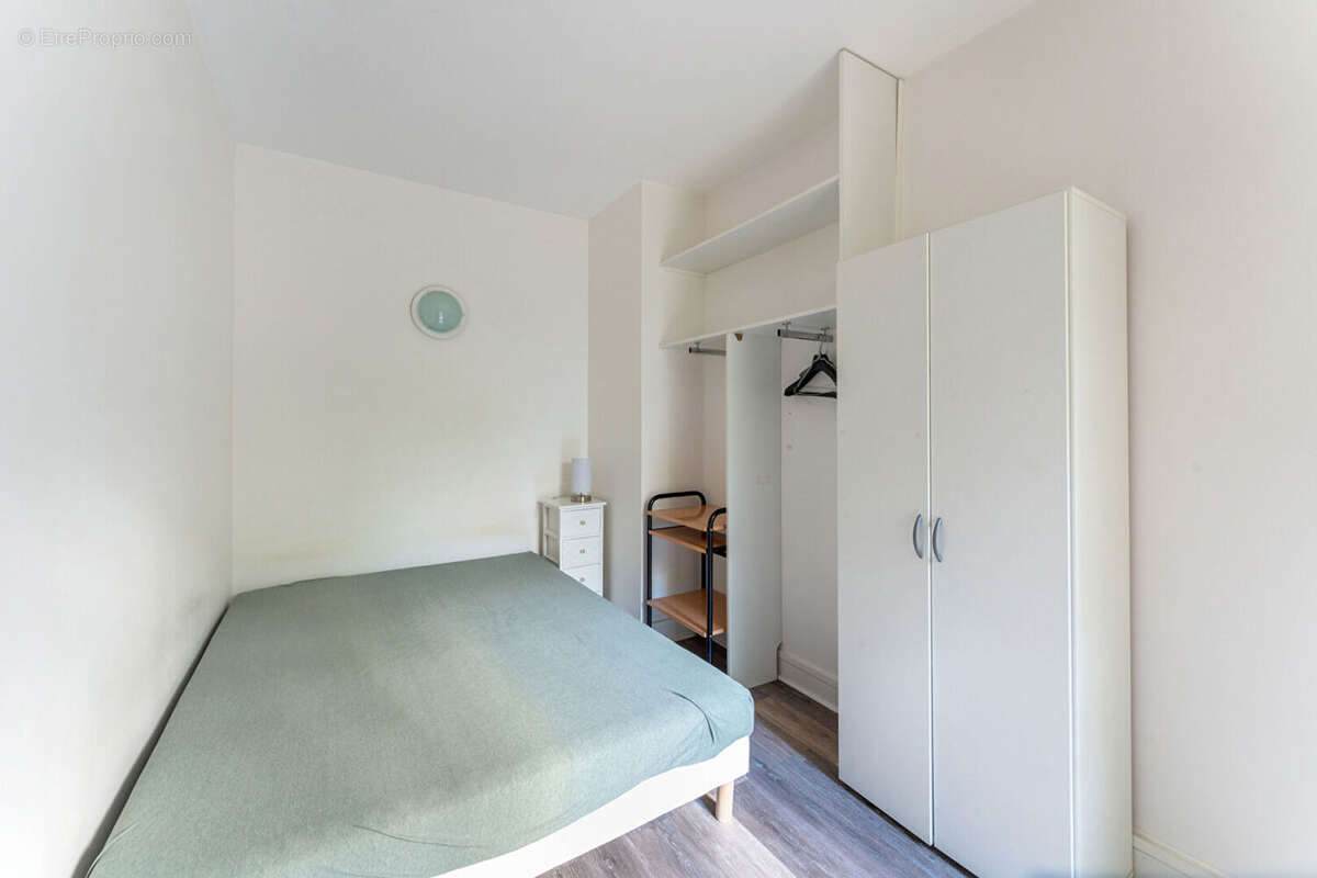 Appartement à PARIS-20E