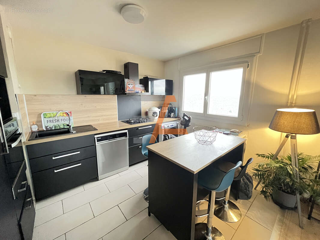 Appartement à SAINT-ETIENNE