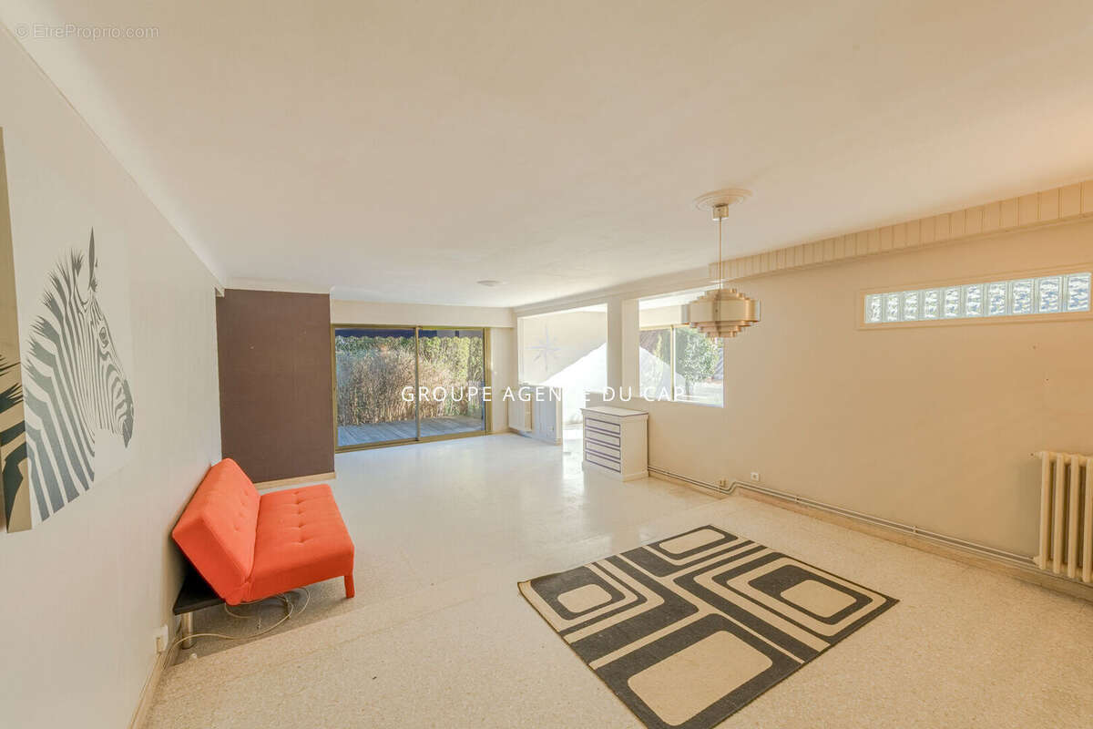 Maison à SAINT-RAPHAEL