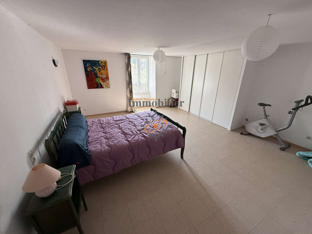 Vente maison de village Saint Sernin sur Rance - photo 7