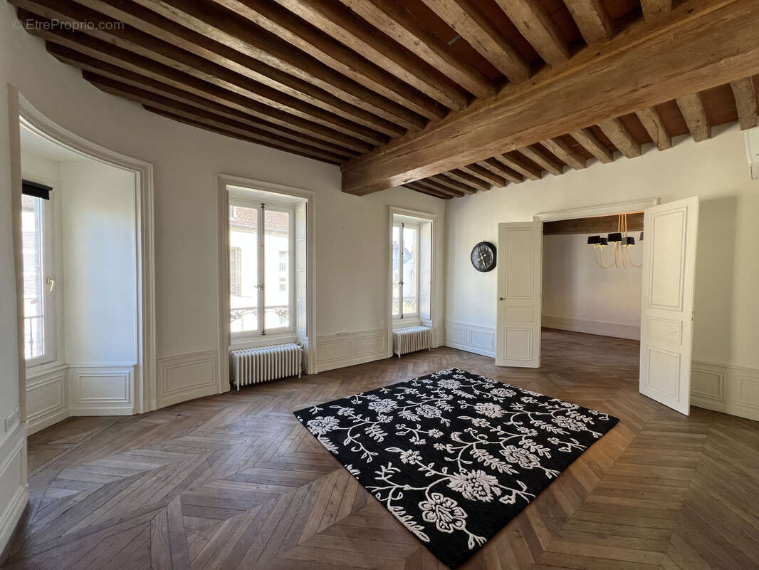 Appartement à BEAUNE