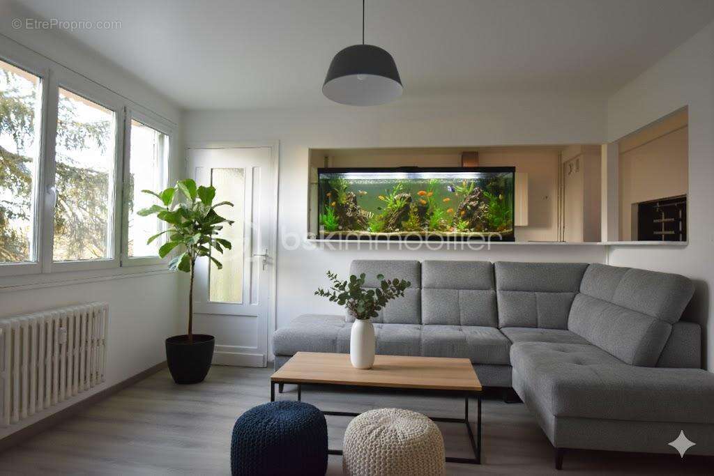 Appartement à LUCE
