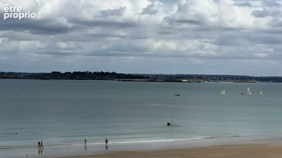 Saint-Cast-le-Guildo : maison face à la Grande Plage, vue mer - photo 1