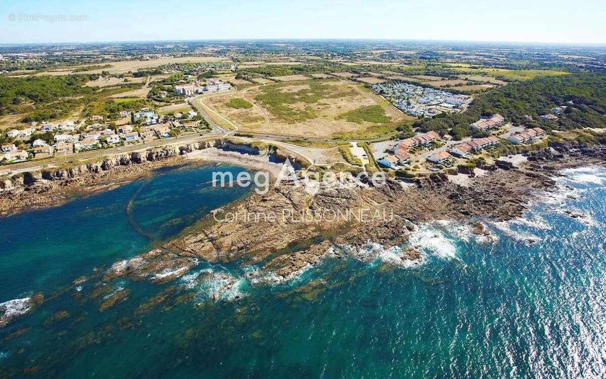 Terrain à LES SABLES-D'OLONNE