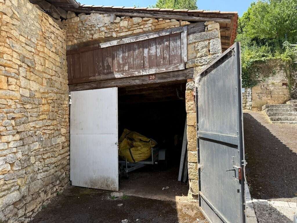Maison à NANTEUIL-EN-VALLEE