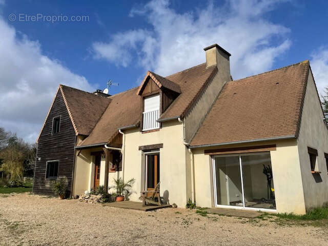Maison à TREGUIDEL
