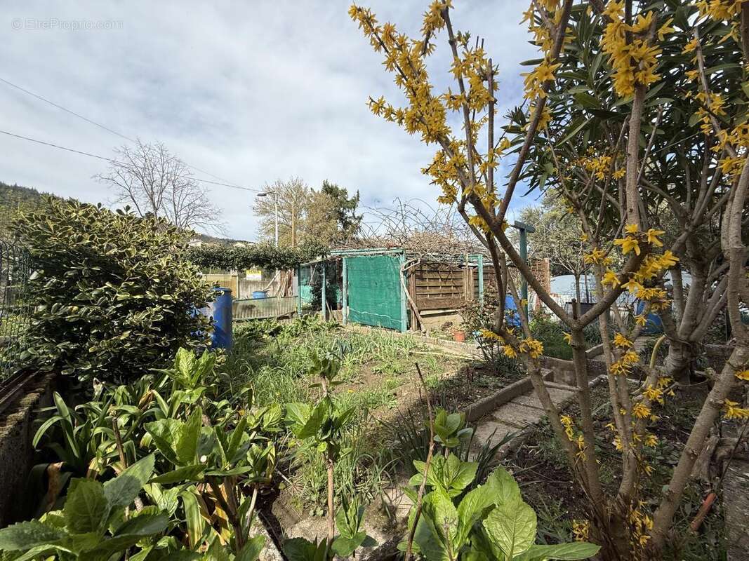 Appartement à LA VOULTE-SUR-RHONE