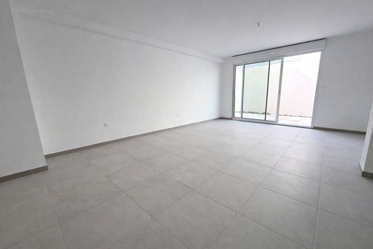 Appartement Toulouse 4 pièces 88m² + terrasse de 41m² + parking sous-sol ! - photo 2