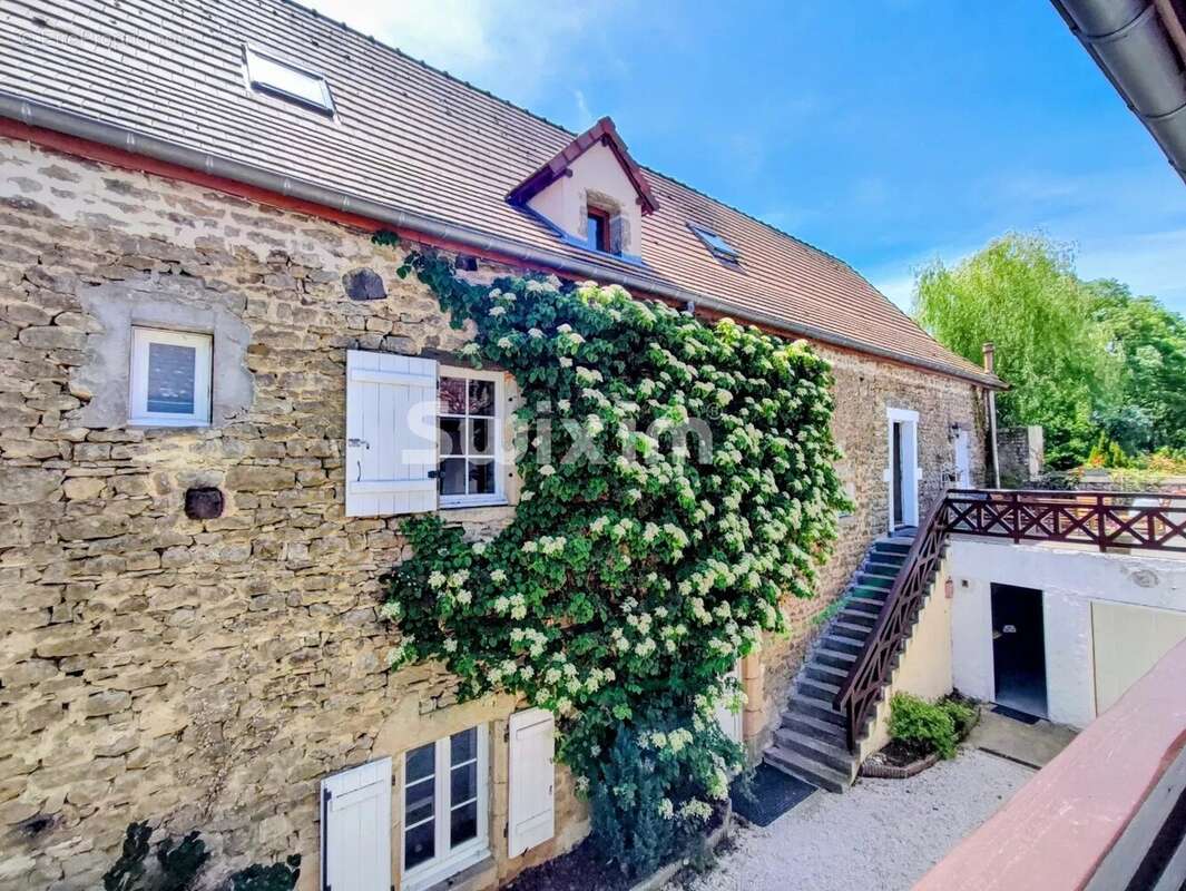 Maison à POUILLY-EN-AUXOIS