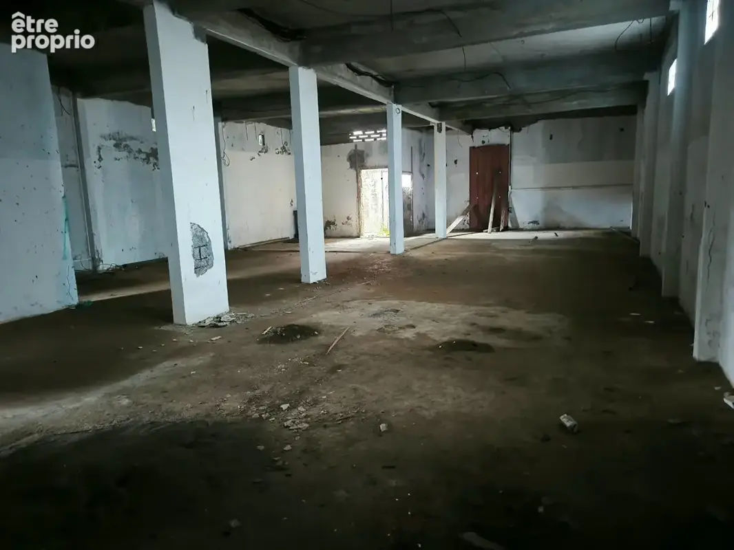 Local commercial 189m² à sainte-marie - photo 3