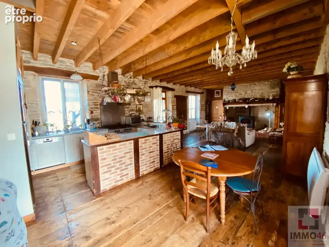 Maison 6 pièces 160 m² à vendre à Gramat (46500) - photo 9