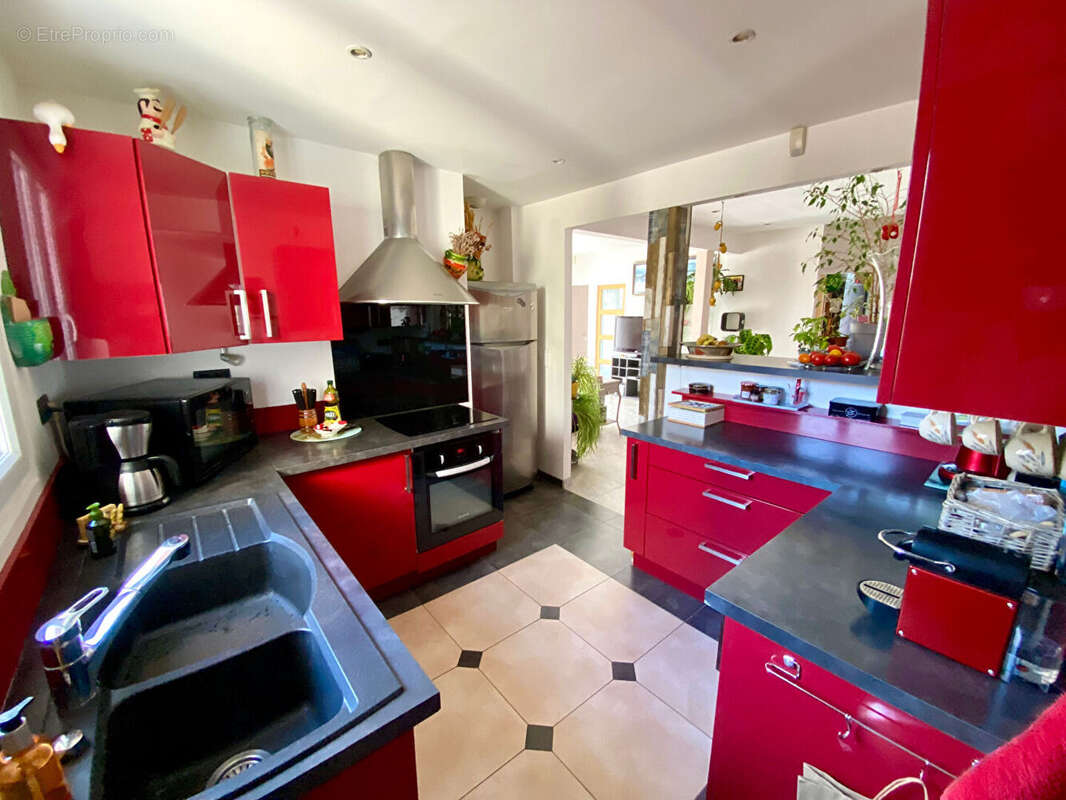 Maison à SARTROUVILLE