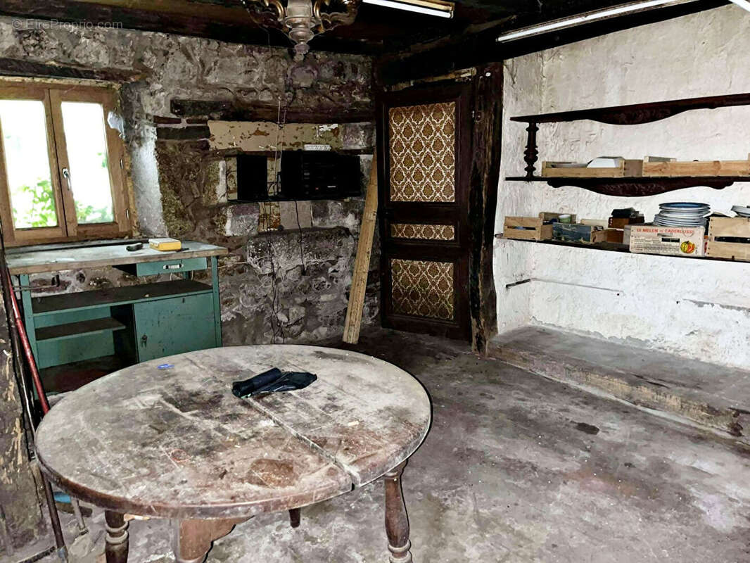 Maison à SAINT-RIRAND