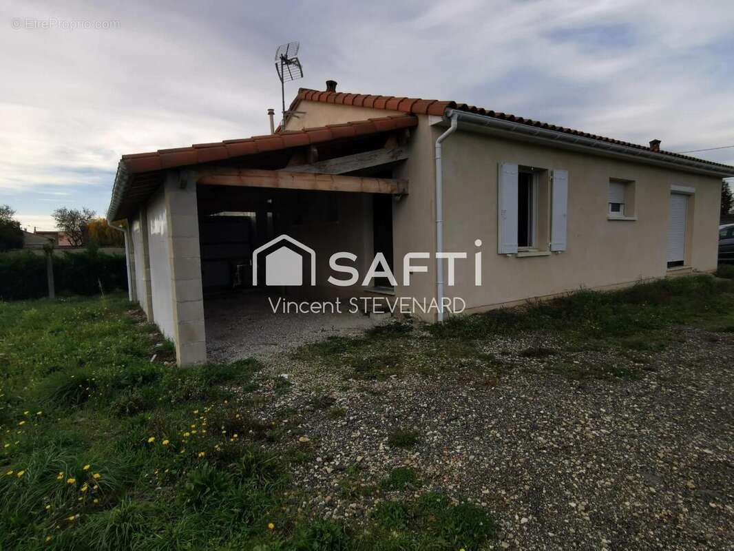 Photo 2 - Maison à FOUQUEURE