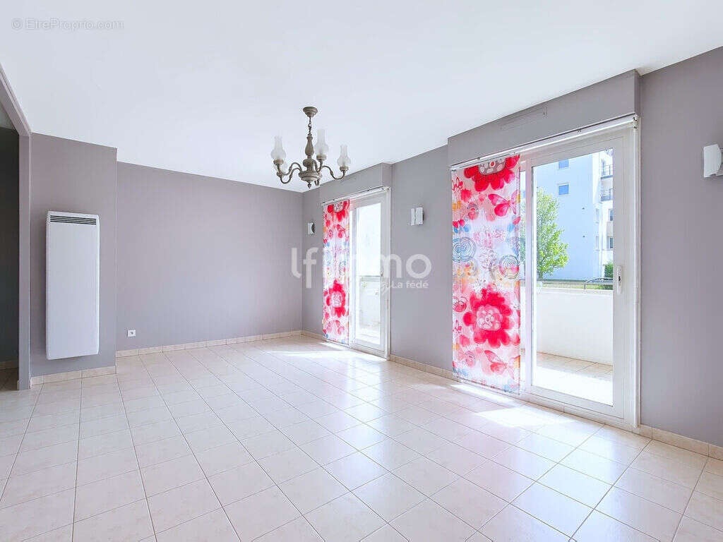 T3 de 63 m² avec balcon, garage et cave - Kerfeunteun, Quimper ( - photo 4