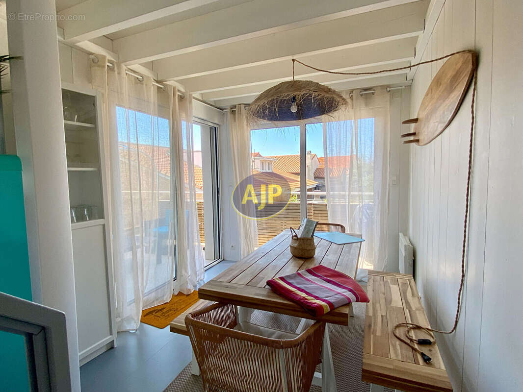 Appartement à HOURTIN