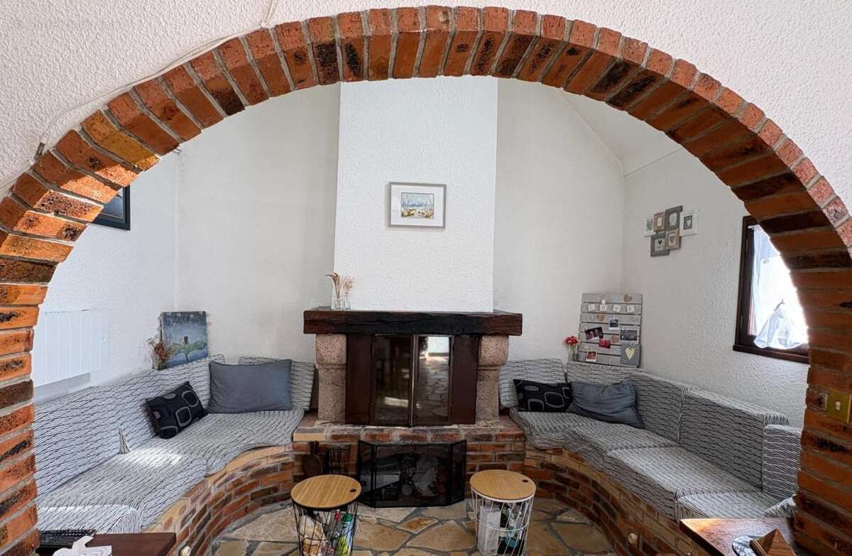 Maison de caractère avec dépendance habitable – Pluzunet - photo 5