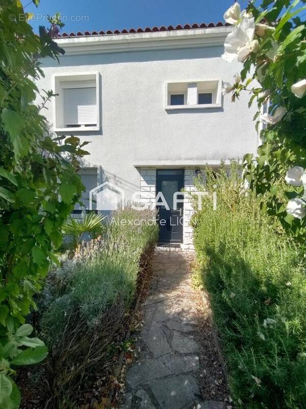 Photo 1 - Maison à NIORT