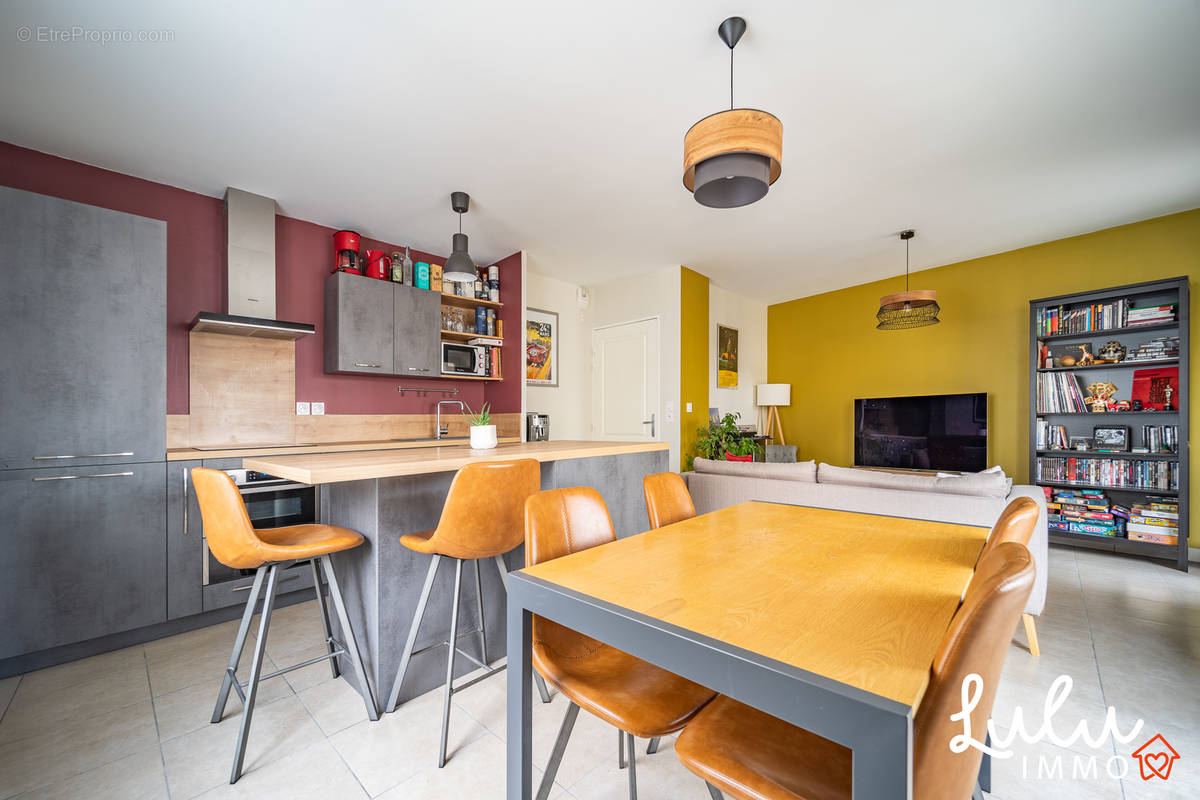 Appartement de type T3 possibilité T4 de 67,35m2 avec balcon  - photo 2