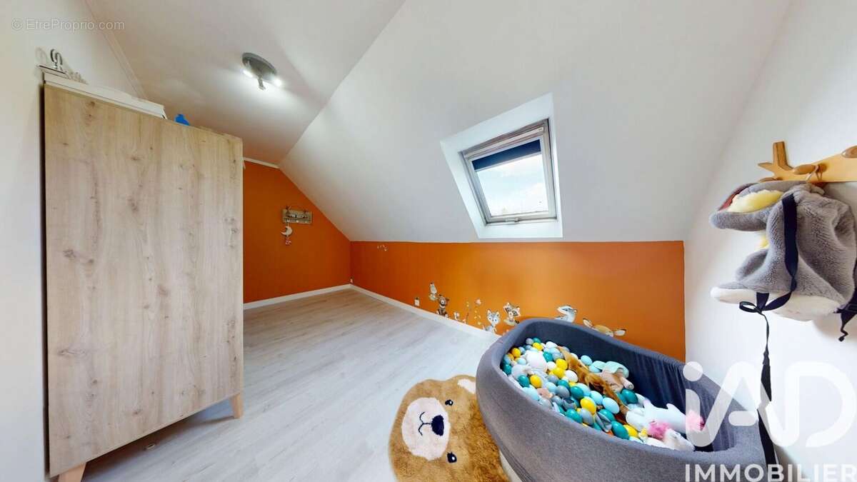 Maison 120 m² à Lixy  - photo 7