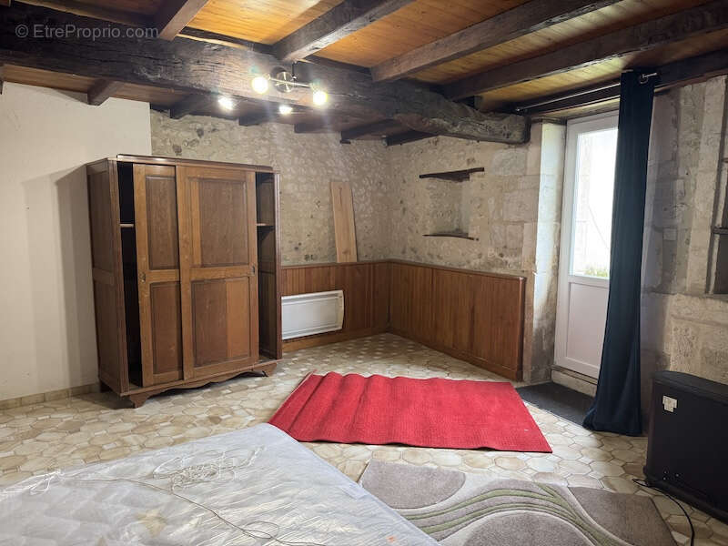 Maison à PILLAC