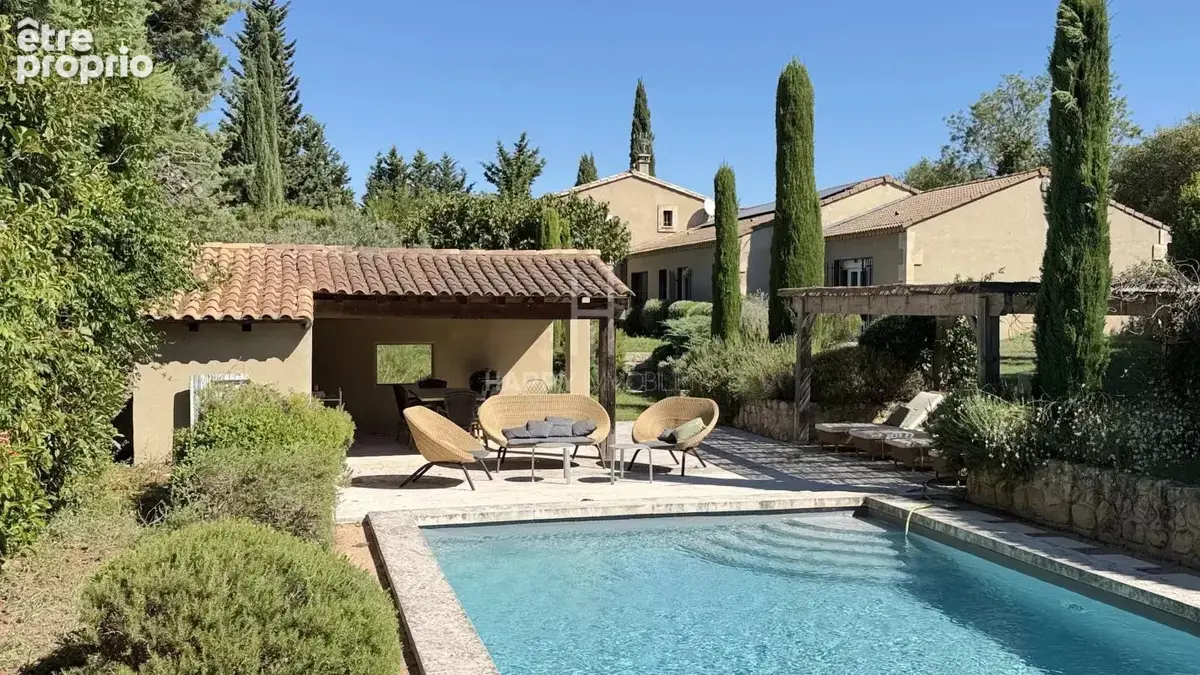 A FONTVIEILLE, en collines, Maison avec 5 chambres et piscine - photo 28