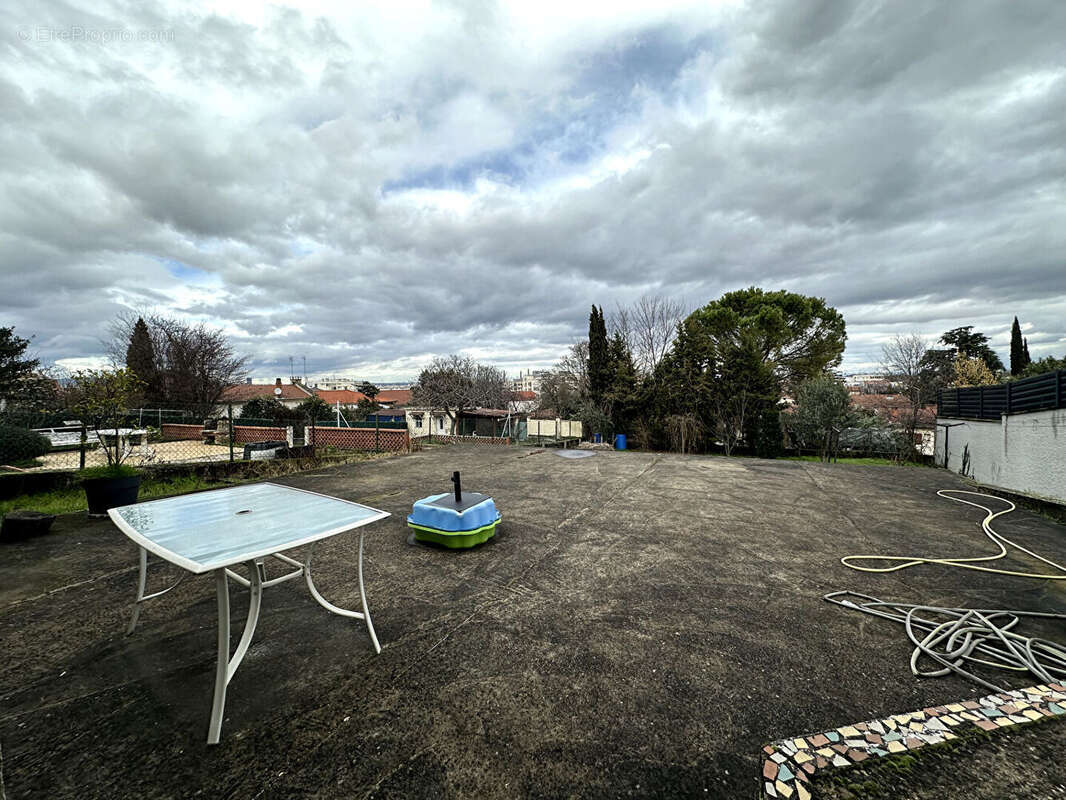 Maison à VENISSIEUX