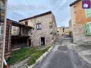 Maison à BESSEDE-DE-SAULT