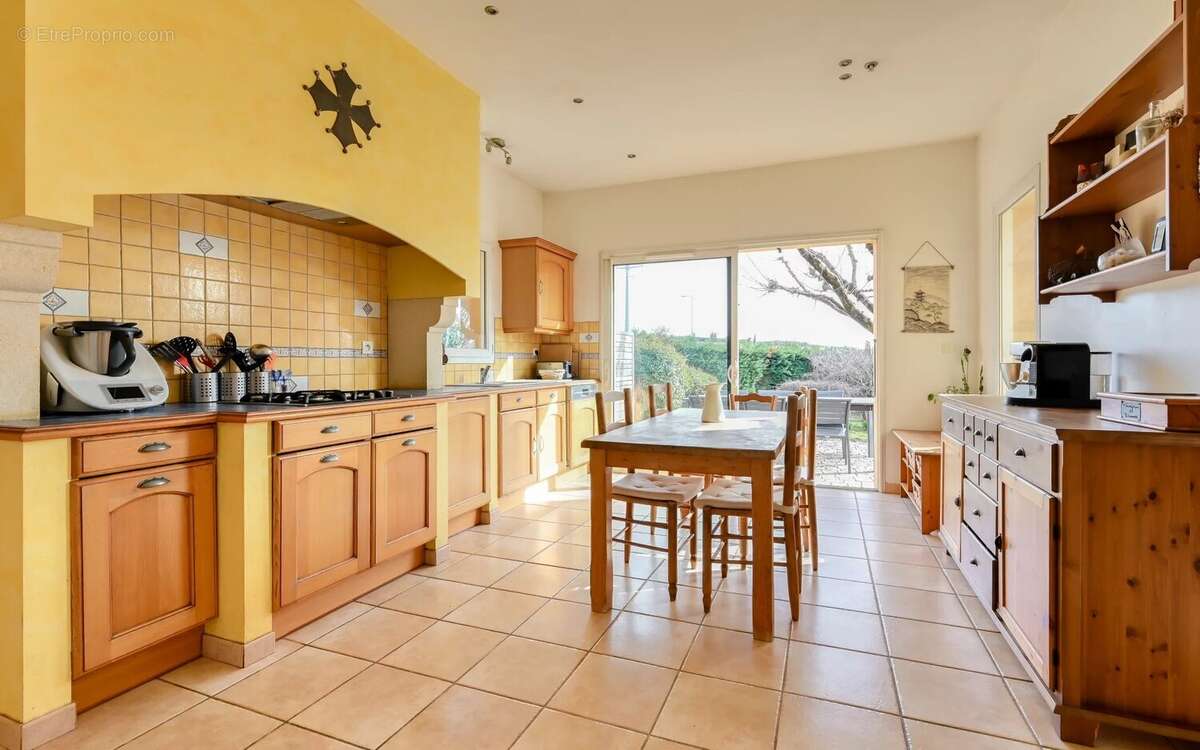 Maison à BELMONT-D'AZERGUES