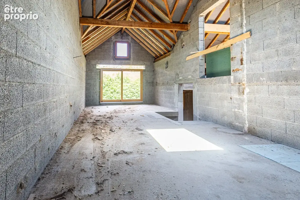 "cyprès" - thusy - a vendre en exclusivite - corps de ferme a renover 291m2 et annexes garage, caves & hangar 115m2 - toiture re - photo 14