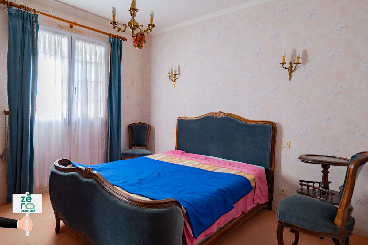 Maison à COMMEQUIERS