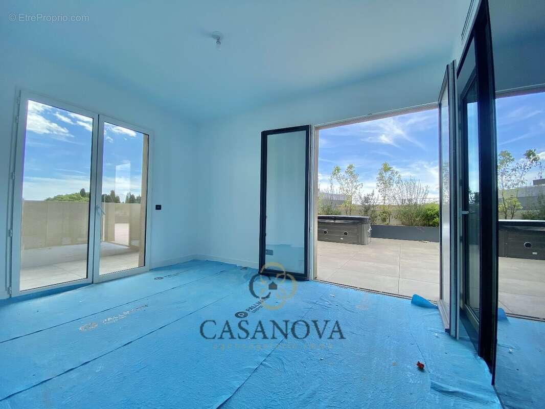 Appartement à CASTELNAU-LE-LEZ