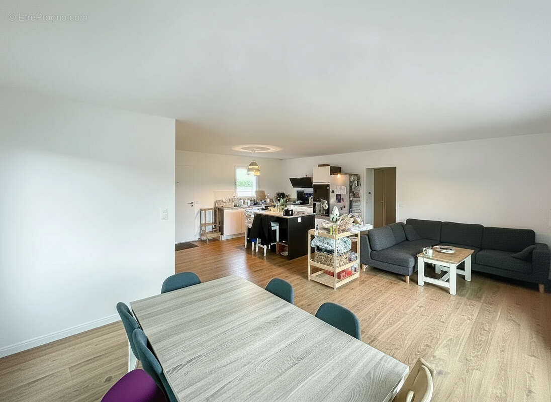 Maison à QUETTREVILLE-SUR-SIENNE