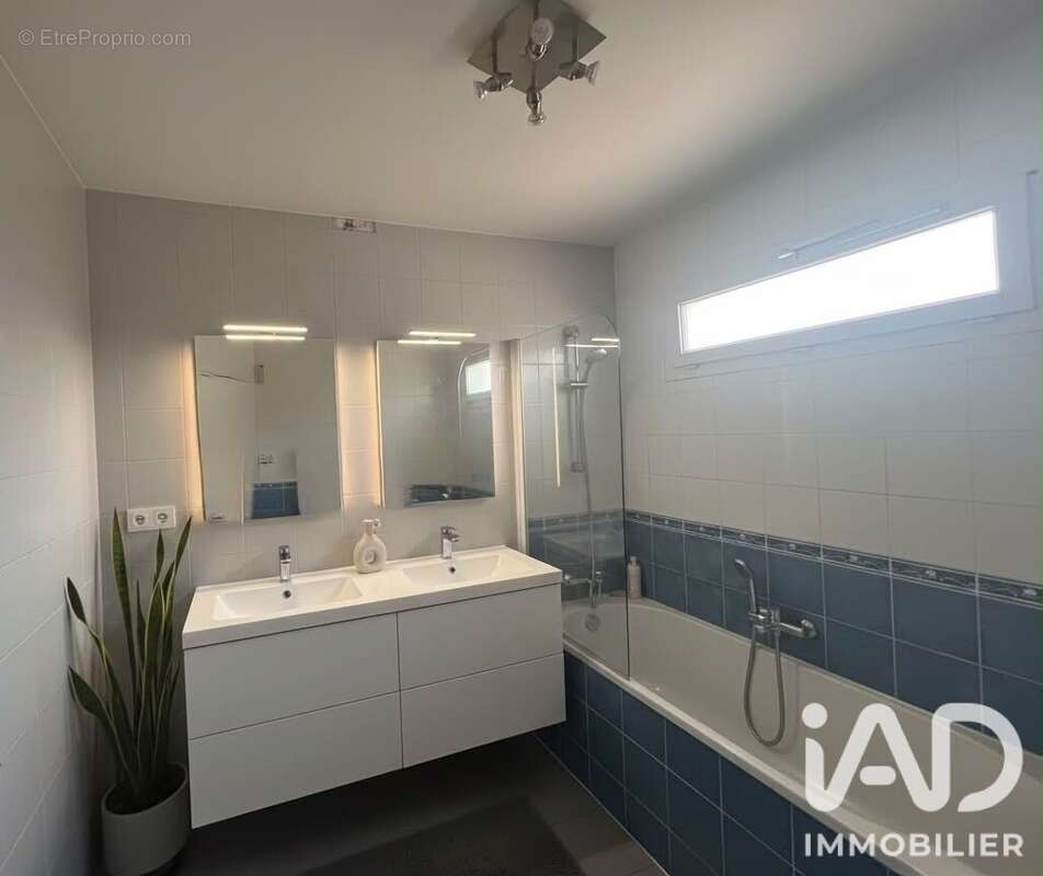 Maison 95 m² à Marseille-13e  - photo 6