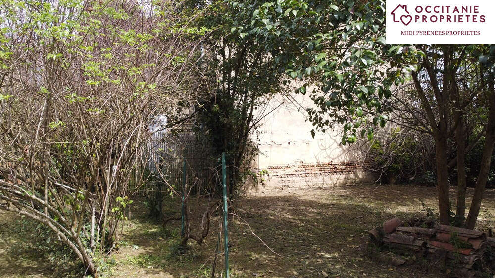 Terrain à L&#039;ISLE-EN-DODON