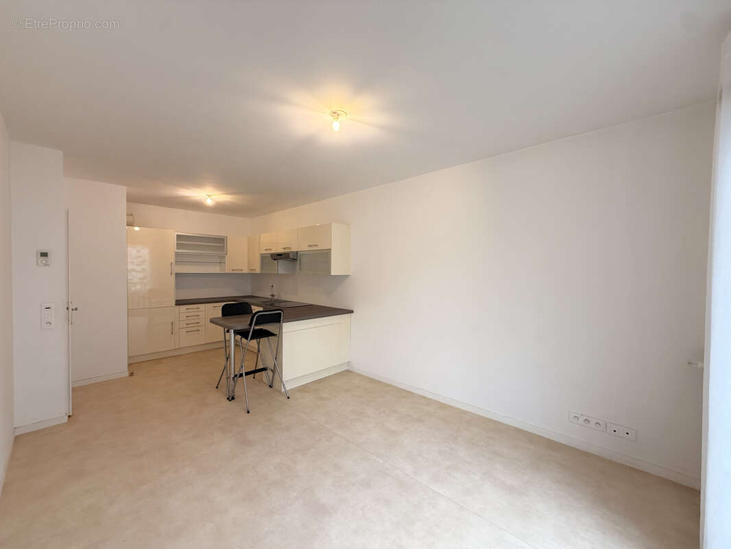 Appartement à VILLENOY