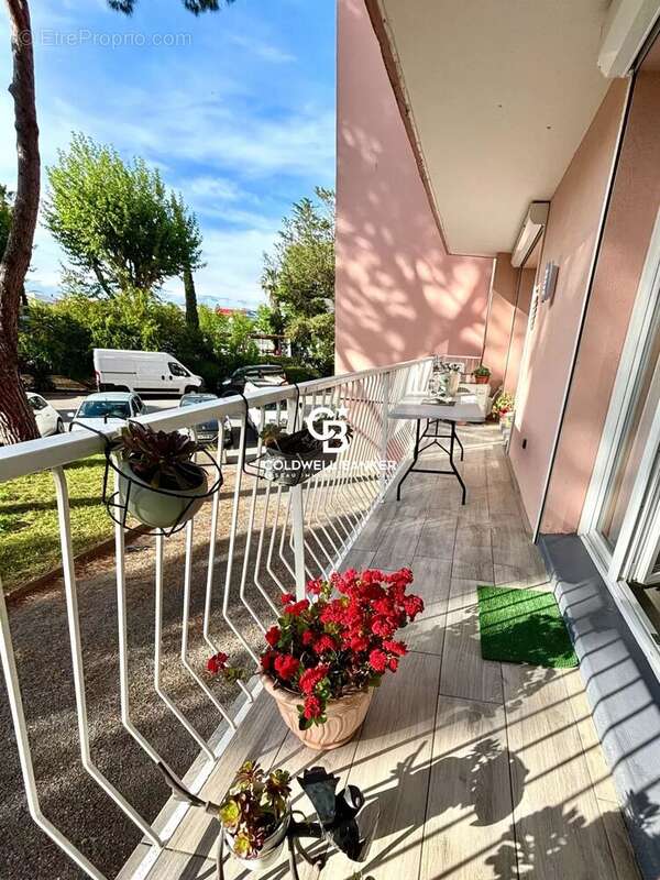 Appartement à SAINT-RAPHAEL