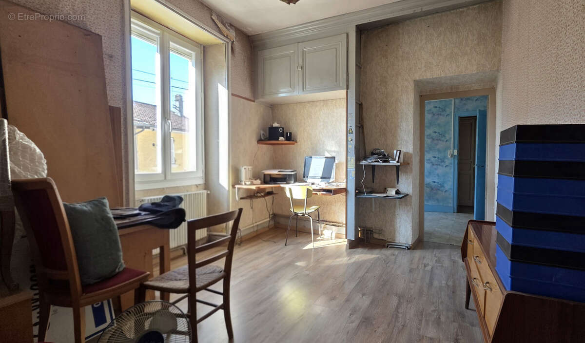 Maison à ARTAS
