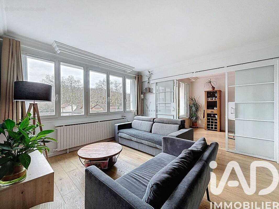 Photo 1 - Appartement à CLAMART