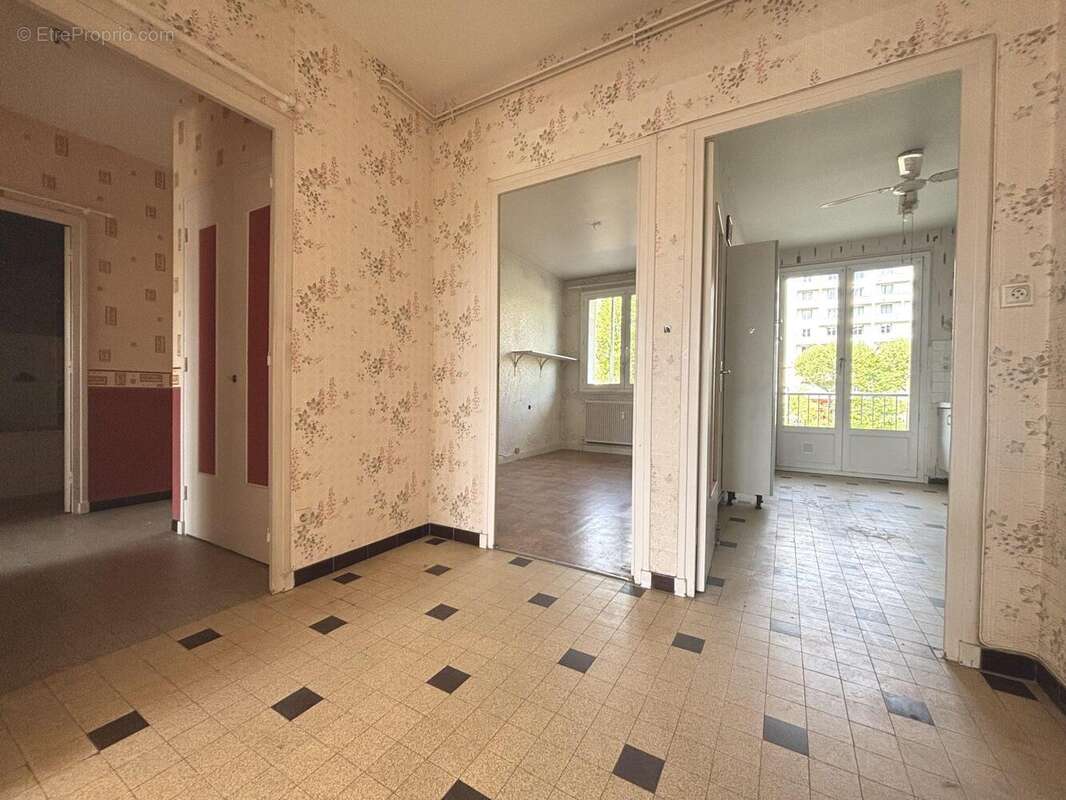 Appartement à ROMANS-SUR-ISERE
