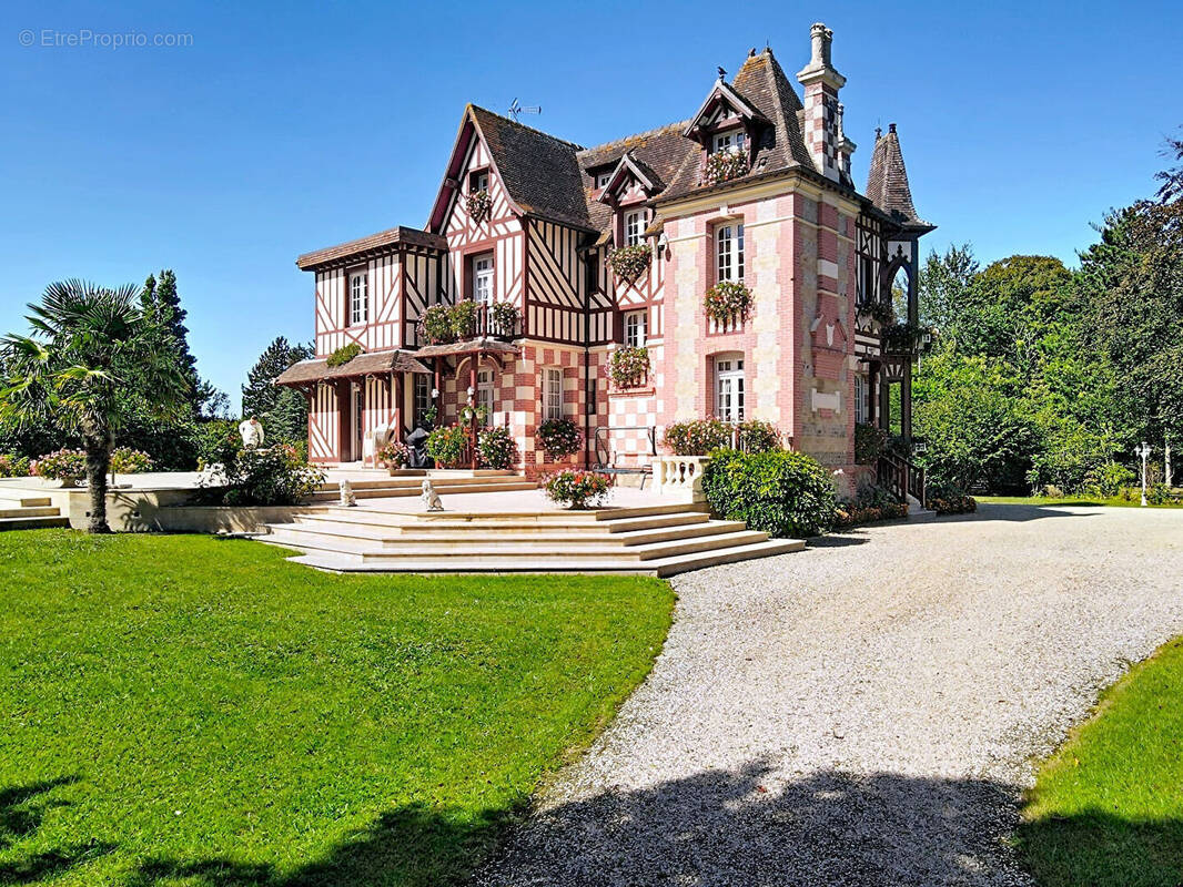 Maison à VARAVILLE