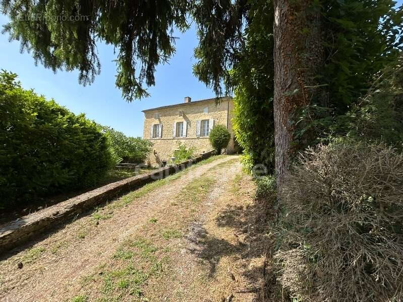 Maison à SAINT-CYPRIEN