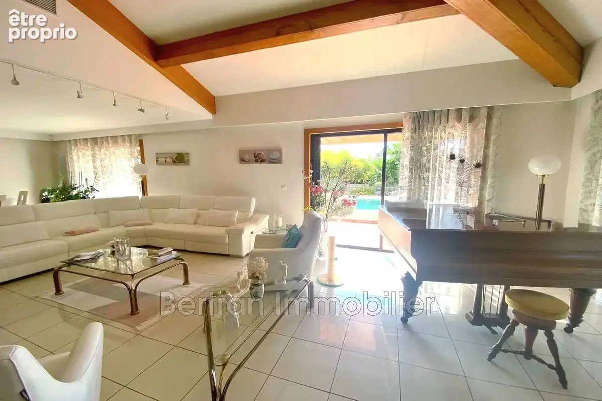 Maison 6 pièces 248 m² à vendre à Rivesaltes (66600) - photo 8