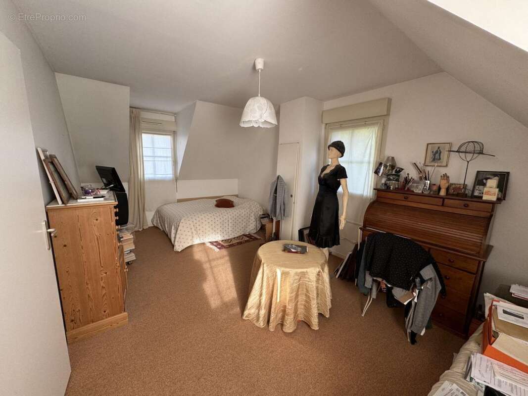 Maison 86 m² à Pont-L'eveque  - photo 9