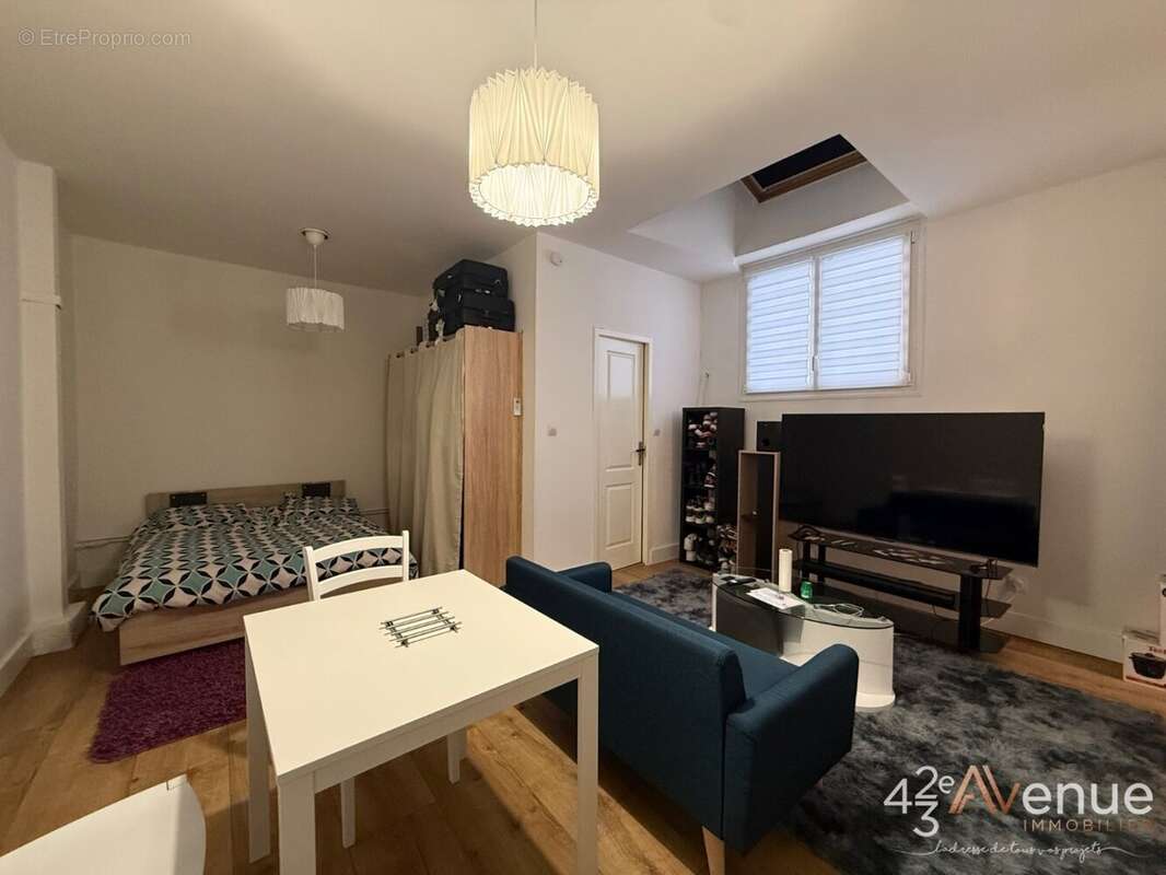 Appartement à SAINT-ETIENNE