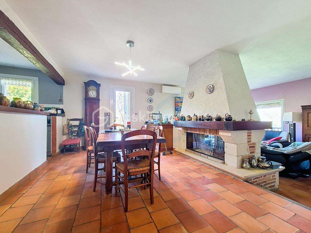 Maison à AUVILLAR