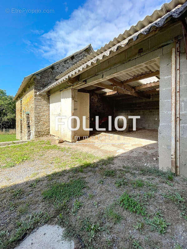 Maison à AUNAY-SUR-ODON