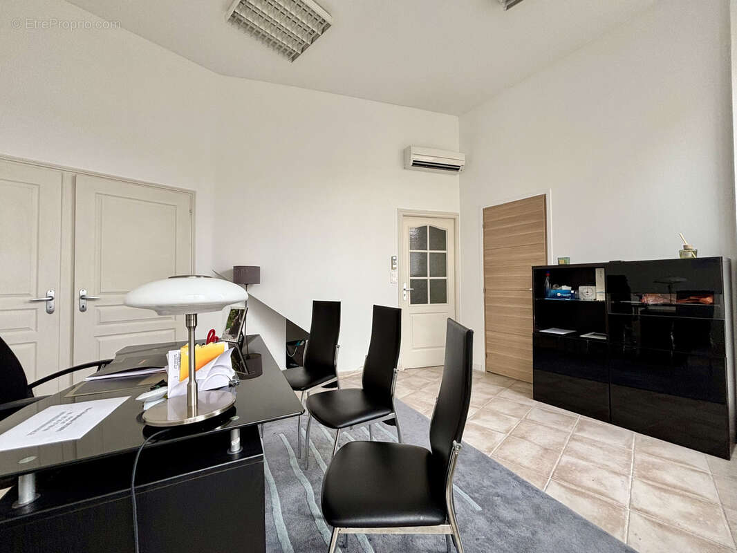 Appartement à NEUVILLE-DE-POITOU