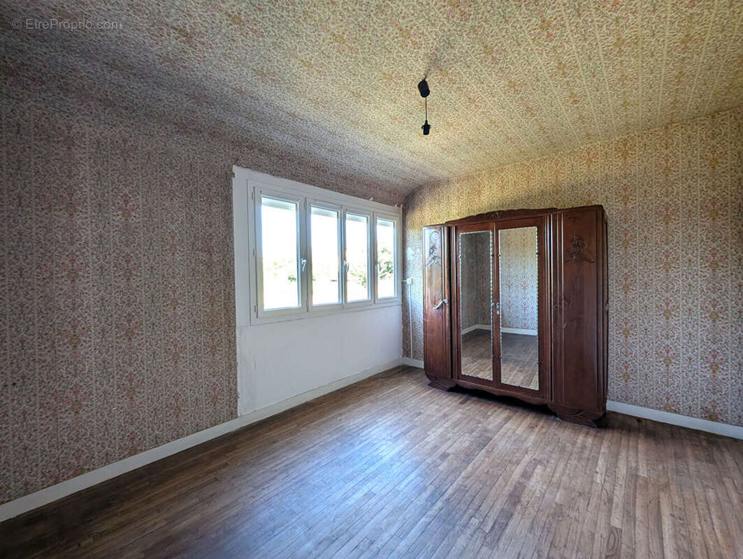 Maison 75 m2 2 chambres à vendre à Miniac-Morvan ? proche commerces et axes - photo 10